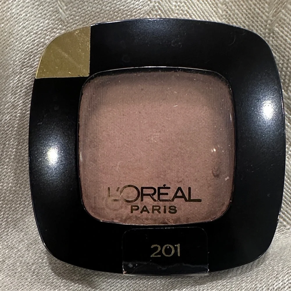 Colour Riche Monos Eye Shadow 201 Little Beige Dress - Picture 1 of 4